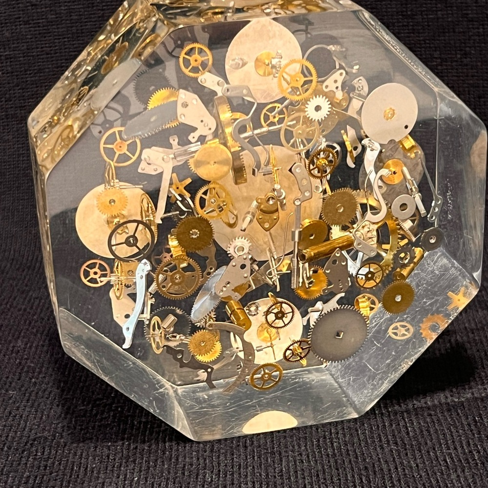 MCM Rare 1950s Lucite Exploding Watch Parts Sculpture Frozen Paperweight Octagon - Picture 12 of 15